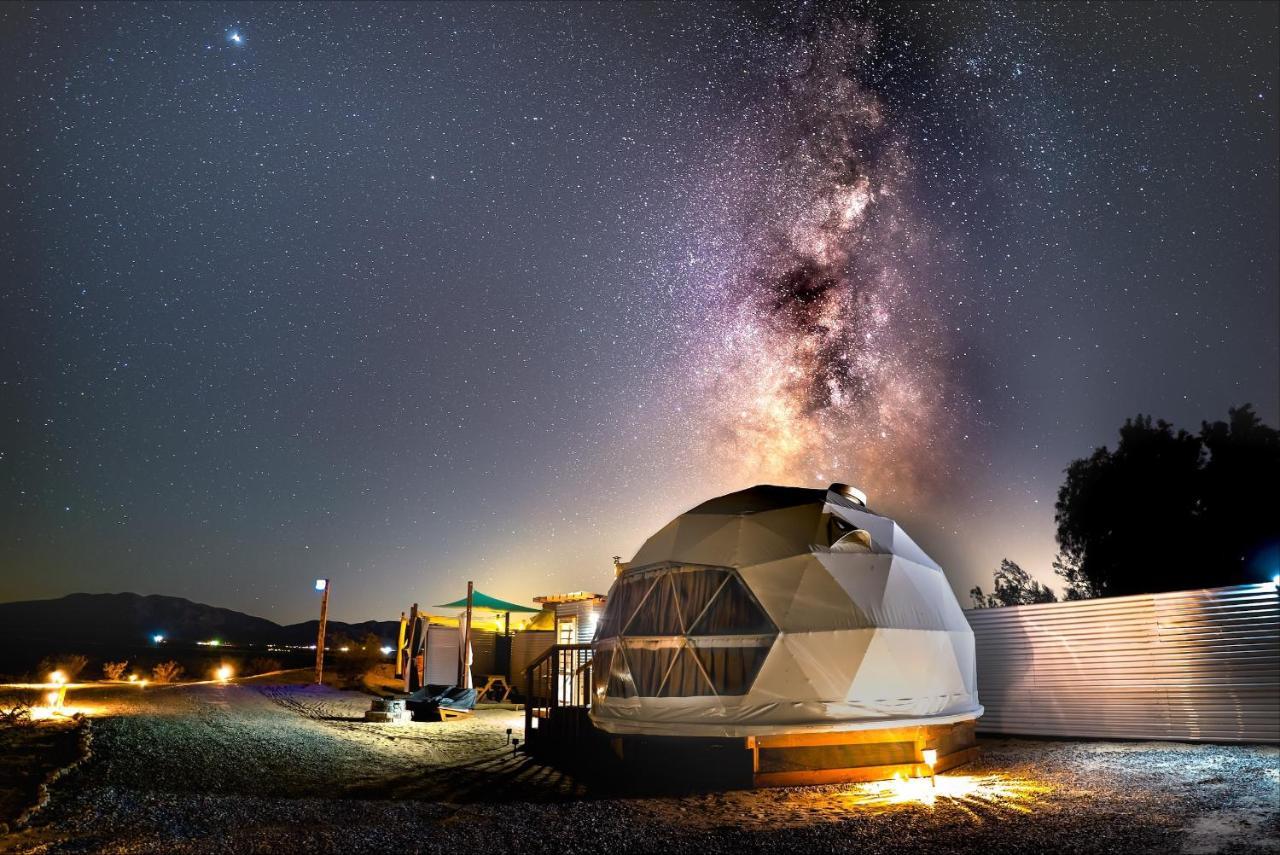 The Kosmic Tortoise Hotel Twentynine Palms Exterior photo